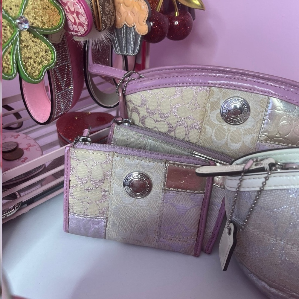 Coach Patchwork card holder- Pink and Cream